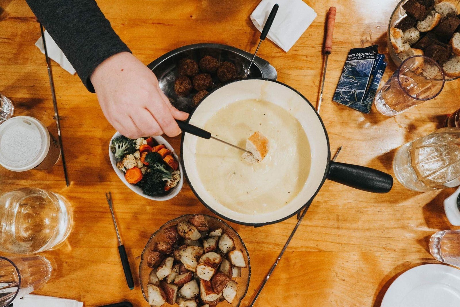 Cypress Mountain Snowshoe Fondue Tour