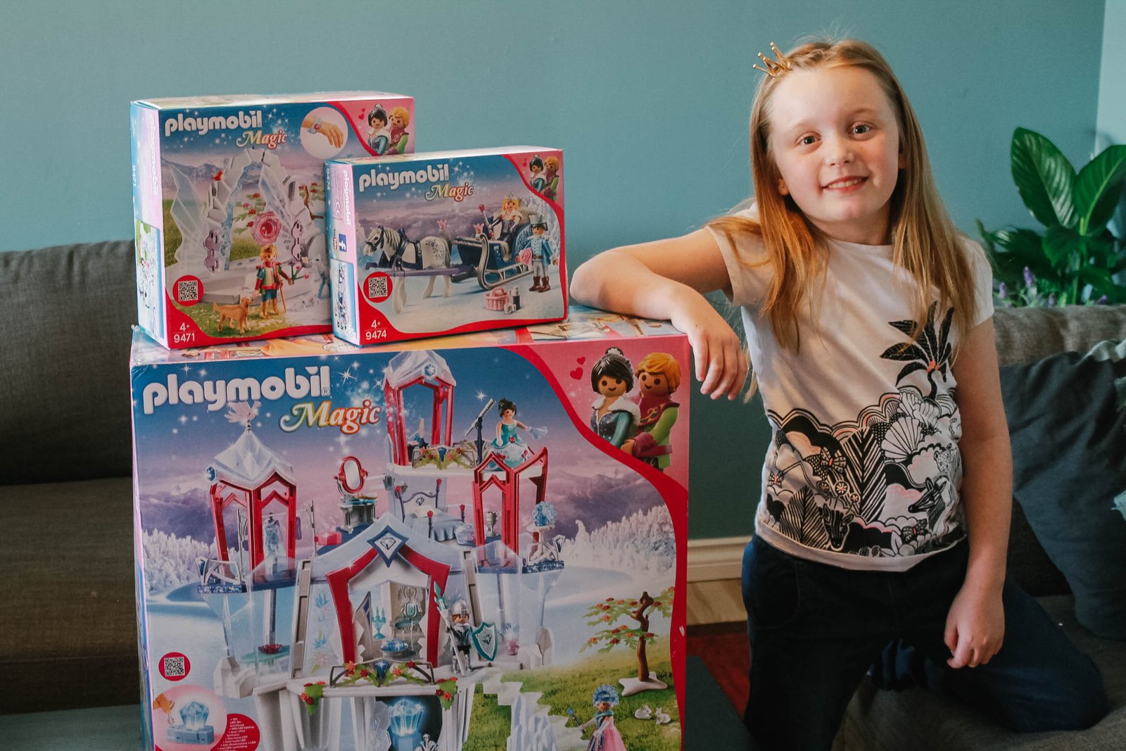  Playmobil Crystal Gate to The Winter World : Toys & Games