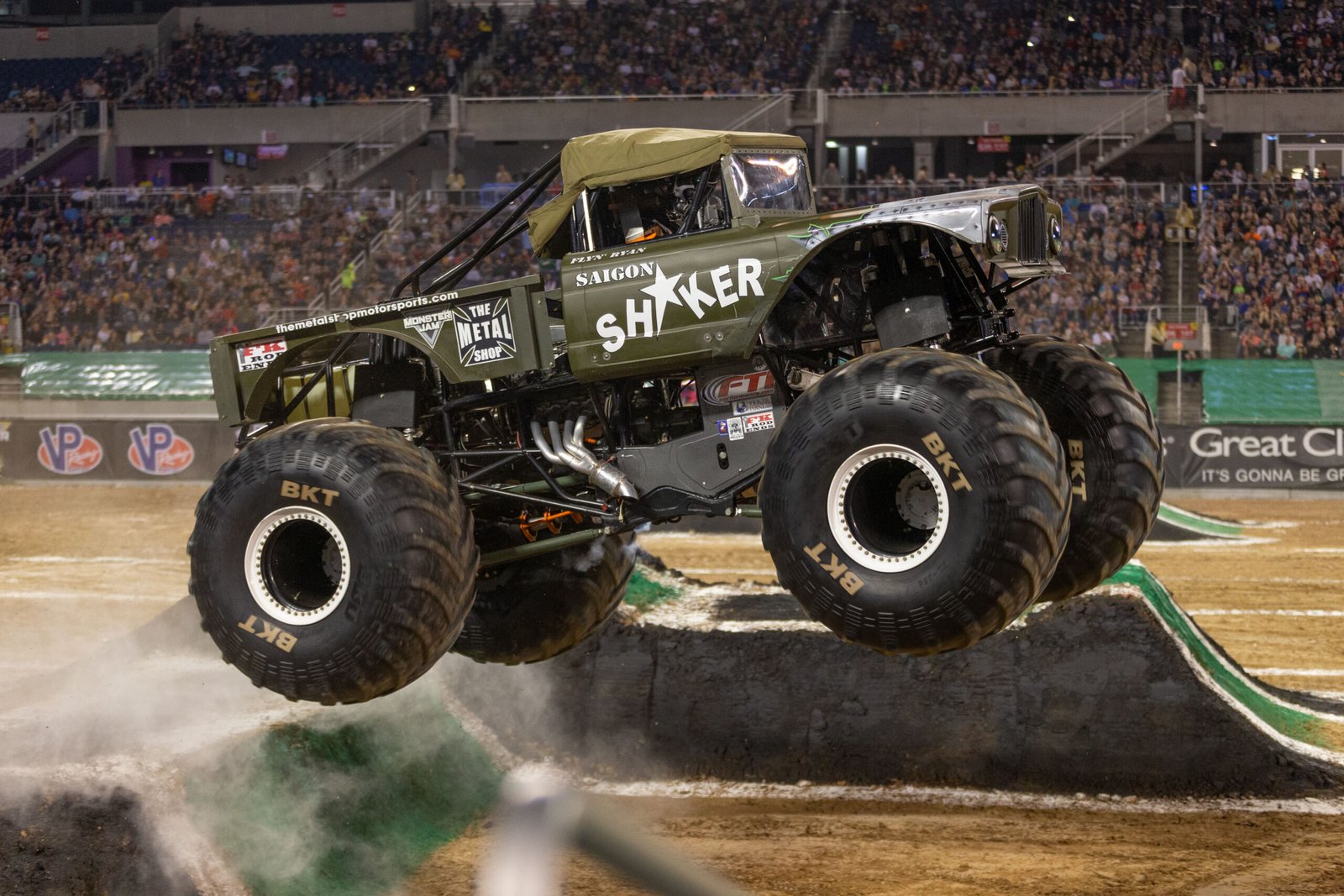 Monster Jam Knows Know To Engage Fans! - Venue Edge Pro